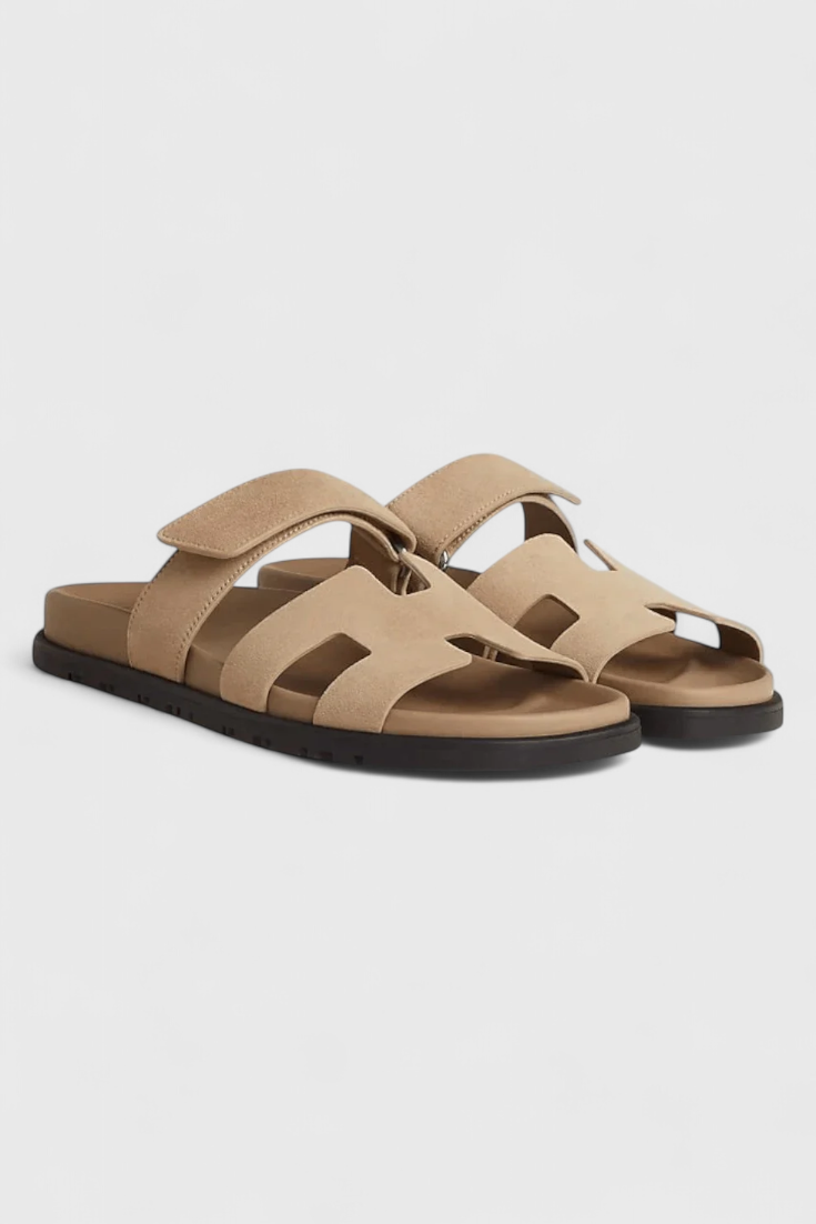 Bravely - Sandalias deportivas con diseño de H
