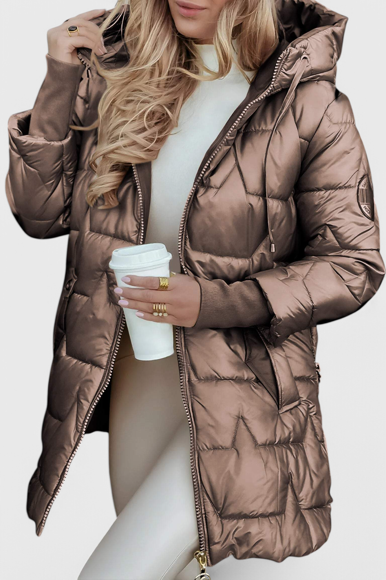 Marcella - Chaqueta acolchada brillante con puños