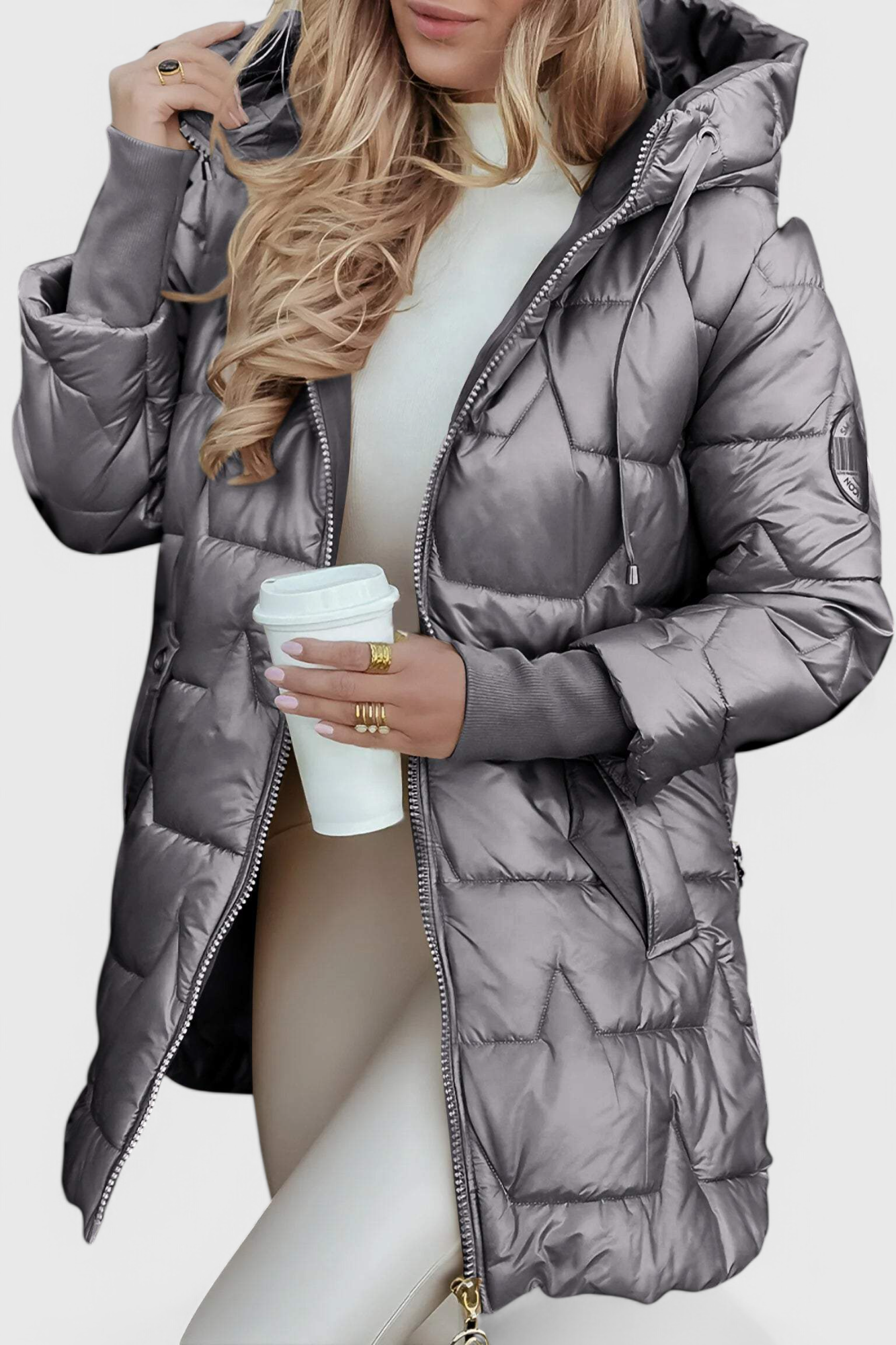 Marcella - Chaqueta acolchada brillante con puños